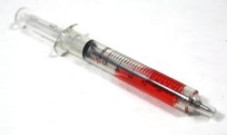Pen in the form of a syringe
