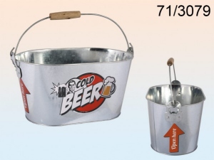 Oval metal bucket with Handle + Wooden handle